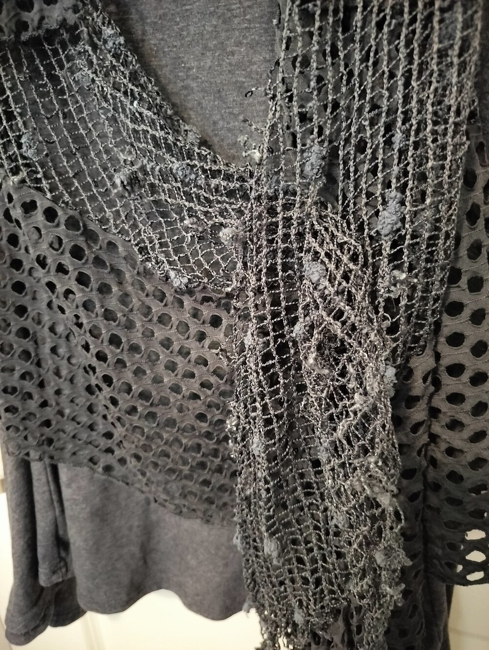 Pretty Angel Women's XL charcoal gray, distressed floral lace - Picture 8 of 8